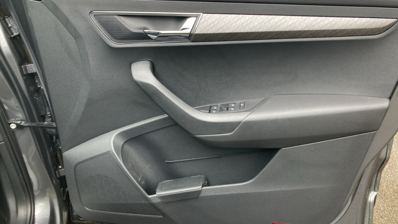 Skoda Karoq 1.5 TSI SE L 5dr Petrol Estate